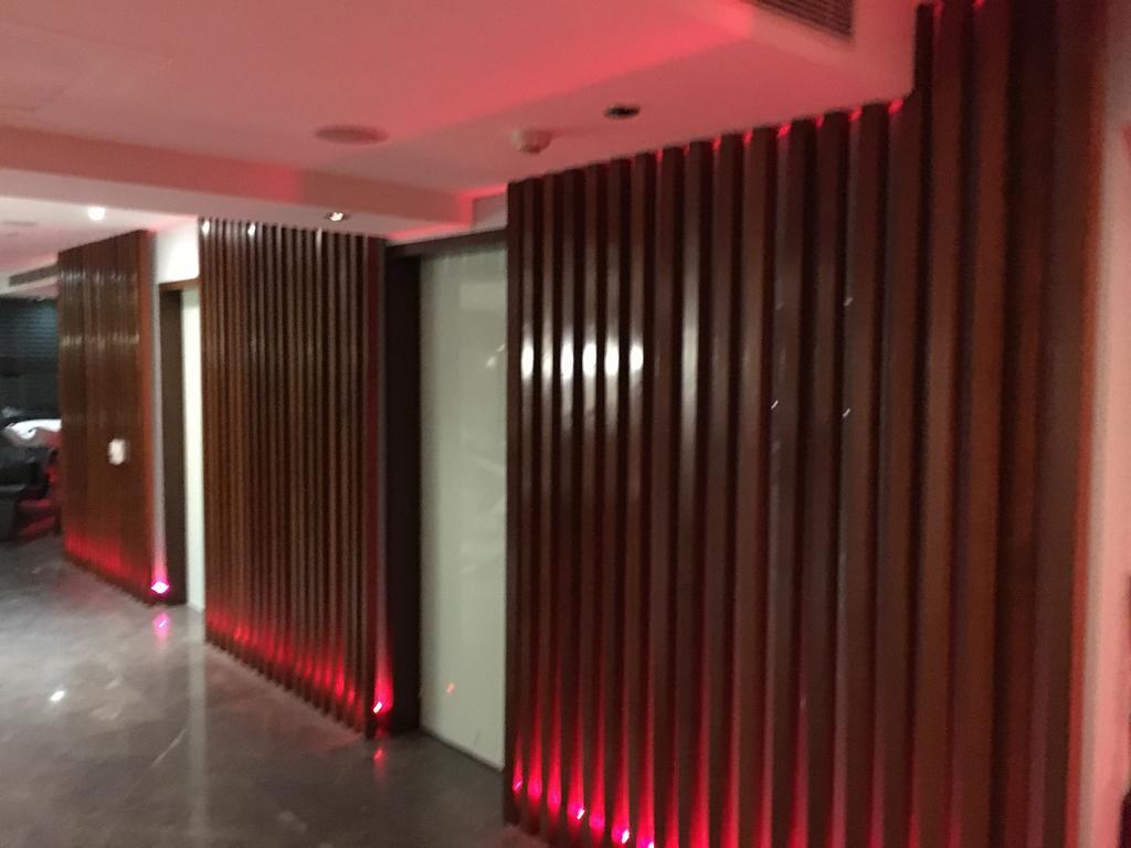 Radisson Blu Hotel Mbd Лудхиана Экстерьер фото