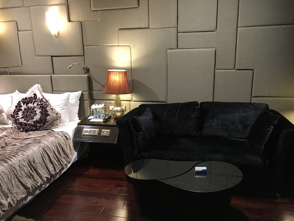 Radisson Blu Hotel Mbd Лудхиана Экстерьер фото